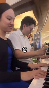 Jingle bells public piano cover🎹✨ #mustimusik | Musti Musik