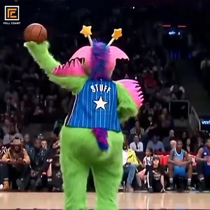 924K views · 10K reactions | Imagine these 3 dunkers in next year's Slam Dunk Contest ☠️ Gordon/Lavine/McClung | Full Court | Facebook