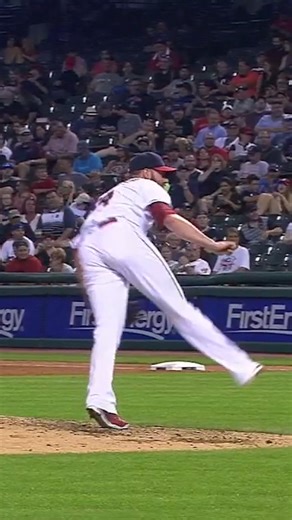 4.4M views · 49K reactions | That one guy with a hacky sack at uni: #OTD in 2016 Zach McAllister made one of the craziest catches we've ever seen 勞 #MLB #highlight #baseball | MLB Europe | Facebook
