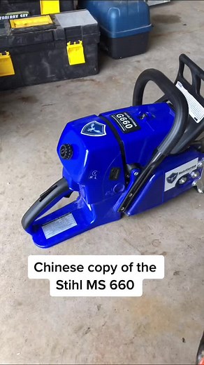 Starting the Chinese Clone of a Stihl Chainsaw - Holzfforma G660