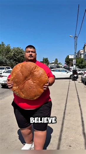 You won't believe the feats of this fat man (yasincengiz38)