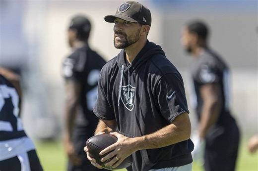 New Raiders coach Kubiak begins staff interviews with in-house candidate