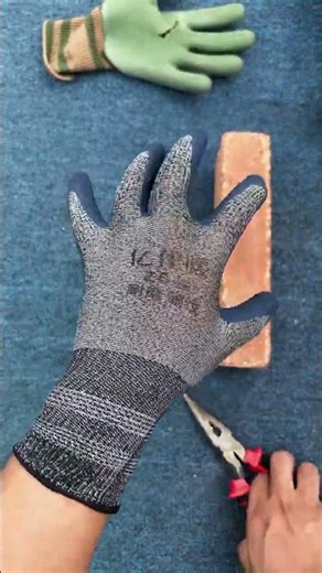 Cut Proof Gloves Test 😲 | Sharp Tool vs Safety Glovesshorts#youtubeshorts#viral#trending