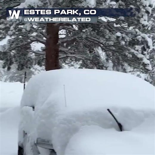 Estes Park sees over 2 FEET of snow Wednesday morning!