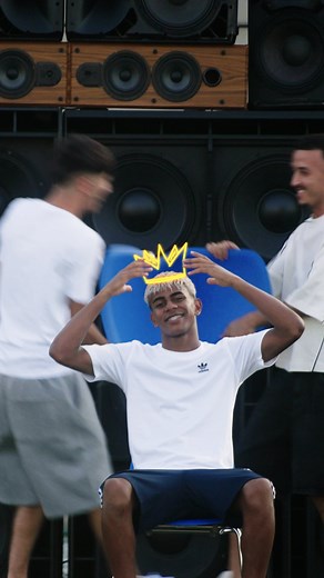 Visa on Instagram: "Don’t be the last one standing. Enter the Visa Presale Draw for a chance to buy #FIFAWorldCup26 tickets exclusively with your qualifying Visa card at FIFA.com/tickets. No purchase necessary to enter the draw. Open to 18+ Void where prohibited. Ends 9/19/25. Official Rules at the link in bio. ——— No te quedes sin tu asiento. Participa en el Sorteo de Preventa Visa para tener la oportunidad de comprar entradas para la #FIFAWorldCup26. Compra exclusiva para clientes Visa en FIFA