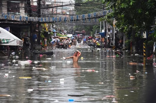 PAGASA warns of possible heavy rainfall, flooding in Metro Manila due to ‘Uwan’ | ABS-CBN News