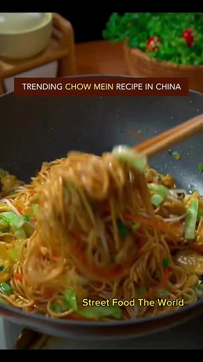 12K views · 190 reactions | Easy & quick chow mein recipe in China, do you want to try #recipe #cooking #chinesefood #chowmein #noodles | Street Food The World | Facebook