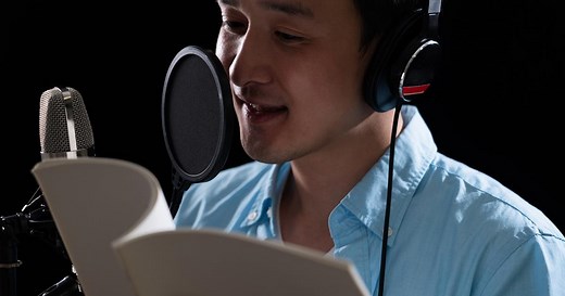 5 Voiceover Agencies to Amplify Your Success