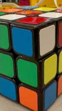 Rubik’s cube solver with Lego Spike prime.