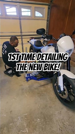 1st install done-time to get her 1st detailing! 🤗 #newbike #lowrider #harley #harleydavidson #shorts