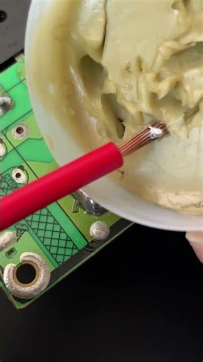 Perfect wire soldering using flux soldering connection #solderingtip #solders #soldering #cablejoint