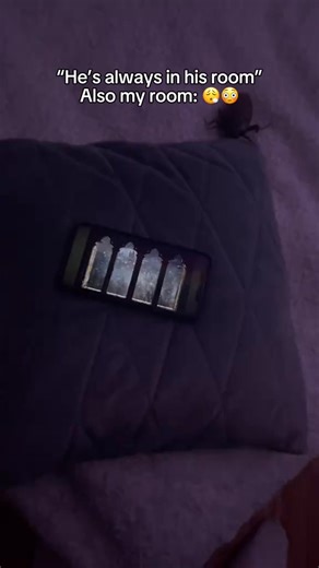 ️✨ Turn any wall into a theater The Smart Mini 4K Projector delivers stunning clarity, fast Wi-Fi 6 streaming & auto keystone correction  ✅ 180° adjustable for any angle ✅ Auto keystone ✅ Bluetooth 5.2 for easy pairing  Ideal for home, travel & parties | Makebreeze | Facebook