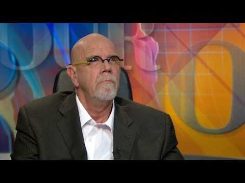 Conversation: Chuck Close, Christopher Finch