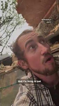 Illinois man captures moment a tornado tore through his home