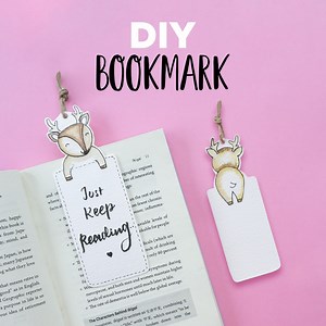 DIY Bookmark | Watercolor Painting | Bookmark Making Here is a simple and neat way of making a bookmark Do try it out and enjoy!!! Materials Required: - Watercolor - Watercolor Sheet - Paint Brush - Rope #diybookmark #watercolor #watercolorbookmark Our Social Media: Watch more: http://www.21frames.in/artalltheway Follow us on Instagram: https://www.instagram.com/ventunoart Follow us on Facebook: https://www.facebook.com/ArtAllTheWay | Art All The Way