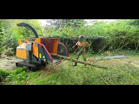 FÖRST TR8 Tracked Wood Chipper