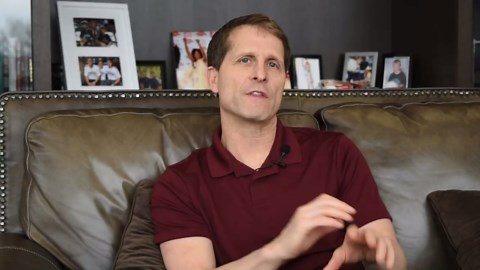 Epson EpiqVision Ultra LS500 Laser Ultra Short Throw Projector, 4000 lumens, 4K PRO-UHD, HDR, Android TV, Google Assistant, HDMI 2.0, Built-in Speakers, Sports, Gaming, Movies & Streaming – Black