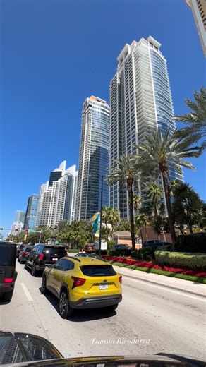 Sunny Isles Beach, Florida. Collins Avenue. What a paradise. . . . #florida #sunnyislesbeach #highrise #realestate #architecture #fblifestyle | Dorota Biendarra