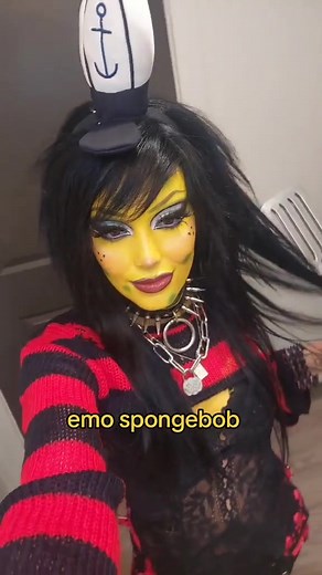 emo spongebob 💛 #emo #emogirl #emogirls #emospongebob #halloween2023 #altgirl #scenegirl #emofashion #rawrxd #scenemo #emogirlsoftiktok