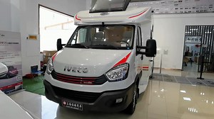 金冠宾歌CX500依维柯小额头房车，足以媲美百万级豪华房车