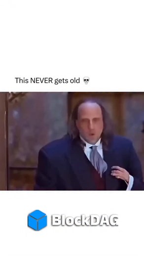 Movies || Entertainment || Reels on Instagram: "@movielovingz posts the best movie memes on instagram daily 🎞️ Scary Movie 3 (2003) is a parody comedy that spoofs popular horror, sci-fi, and thriller films of the time, including The Ring, Signs, The Matrix, and 8 Mile. Starring Anna Faris as the well-meaning but clueless Cindy Campbell, the film follows her attempt to uncover the mystery behind a cursed videotape and an alien invasion while hilariously stumbling through bizarre twists and slaps