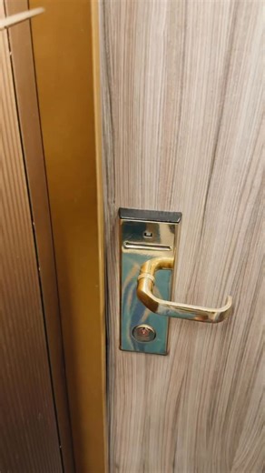 Brian Brister on Instagram: "Quick tour of the room #cruise #carnival #carnivalcruise #travel #carnivalmagic"