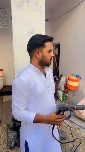 111K views · 6.3K reactions | All semi and precious container kharid liya #jaipurgemsarts #rashiratna #emerald #emeraldgemstone #panna | Jaipur Gems Arts | Facebook