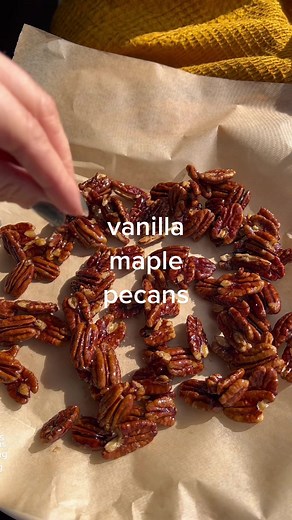 Delicious Salted Pumpkin Spice Pecans Recipe