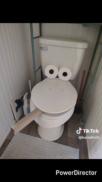 The Smoking Toilet Prank: Hilarious April Fools' Joke!