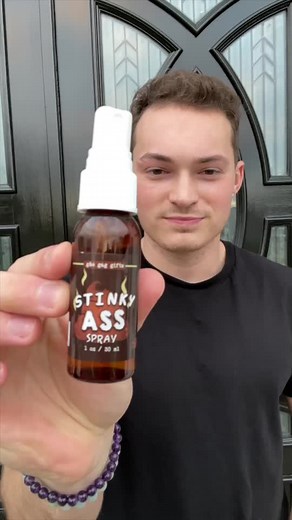 Fart spray in mask 🤣 She puked 🤮