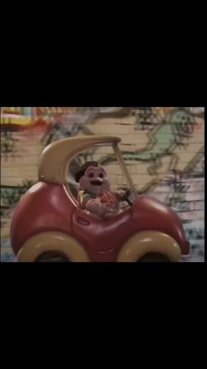 Baby Sinclair on Broadway #dinosaurs #babysinclair #cruisin #sirmixalot #cars #fyp #trending #funnyvideos