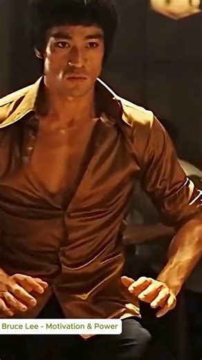 🐉 Bruce Lee GRABS Cobra Head at SUPER Speed! 🐍⚡#brucelee #martialarts #shorts #epicmoments #viral