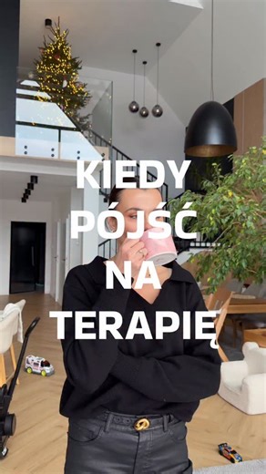 Paulina Korol (Dietetyczka) on Instagram: "Wejdź na hedepy.pl i zacznij nowy rok z troską o siebie. Nowy rok często zaczynamy od dbania o ciało. A co z tą częścią nas, której nie widać? Zdrowie psychiczne to nie luksus ani oznaka słabości. To fundament - bez niego trudno o spokój, motywację i dobre relacje. Sama wiem, jak ważne jest odnalezienie równowagi i wewnętrznego spokoju. I wiem też, że proszenie o pomoc nie jest powodem do wstydu. Na @hedepypl znajdziesz test dopasowania, który pomoże Ci
