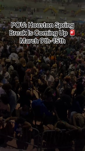Houston Spring Break loading… 🌴 Who’s ready to be outside? #htxspringbreak #baywatch #sb2026 #collegelife