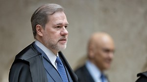 Ao vivo: STF retoma julgamento sobre porte de drogas