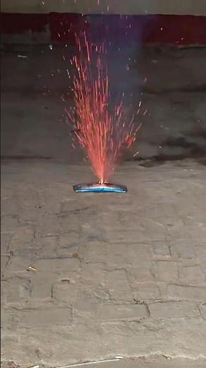 See how the powerful lithium polymer battery scene is still very shocking