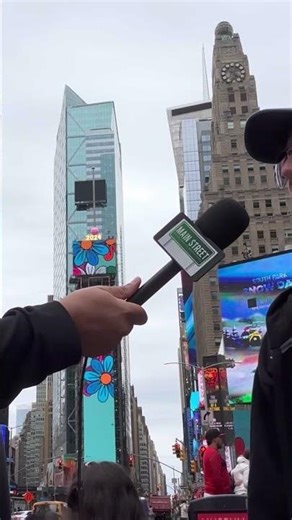 How do you calculate net worth?