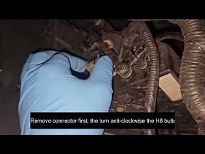 Cómo cambiar la bombilla del faro antiniebla en un Hyundai Tucson.