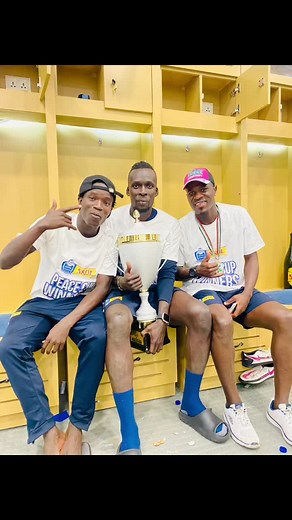 Sign of victory 👊💪