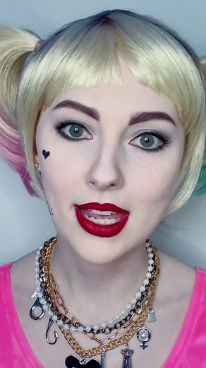 Harley Quinn Makeup Tutorial | The Suicide Squad Movie