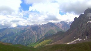 Kazakhstan’s ski ambitions | CNN