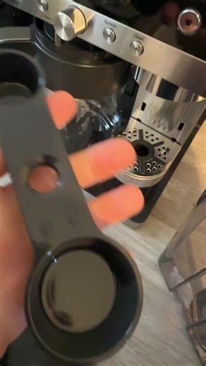 #CoffeeTok #NinjaCoffee #TikTokShopUK #HomeBarista #KitchenGadgets ☕⚡ Barista-style coffee at home — made easy! Meet the Ninja Prestige 2-in-1 Coffee & Pod Machine — your all-in-one setup for perfect coffee, lattes, iced drinks & more. No barista needed 👀 🔥 Why everyone’s talking about it: ✅ Compatible with both pods and ground coffee ✅ Built-in milk frother for silky lattes & cappuccinos ✅ Brews iced coffee & flat whites in seconds ✅ Sleek design, easy to clean ✅ Perfect for home or office