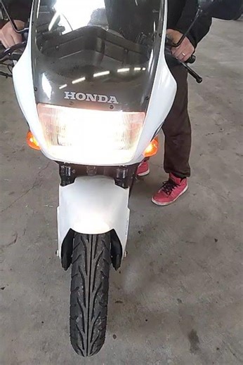 ヤフオクメルカリ CBR250four CBR250F