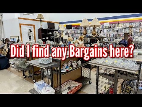 THRIFTING AT BARGAIN HUNTERS THRIFT STORE! RESELLING IN 2025? + DESIGNER THRIFT SCORE!