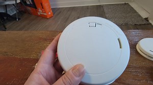 Watch First Alert Photosensitive Smoke Detector - Customer Review on Amazon Live