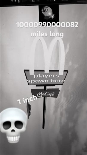 Roblox studio McDonald’s sign vs baseplate 💀