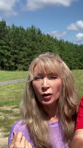 2.5K views · 45 reactions | Wifes learns how to till land. #kubota #kubotausa #tractor #compacttractor #tiling #landtilling #tillinglesson #landwork #diy | Piney Grove Homestead and Mini Farm | Facebook