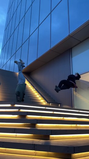 2000×Double Butterflytwist🧸 breakin'&Tricking 🦋@3年後にハリウッドアクションスターになる男 🎥@Hata Shin’ichi / Naoki #tricking #breakdance #breakin #dancer #acrobatics #action #bgirl