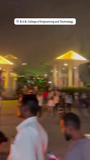 26 reactions | Hubballi, A car caught fire near BVB Engineering College, reportedly due to a technical issue. Nov 10, 2025 6:25 PM Video credit: @perfect__clicks_07 #hubballicity #hubballi #hublinews #hublidharwad #hublibvb #hubballinews #dharwad #delhi #delhinews #hubli #carfire #car | hubballi_city | Facebook