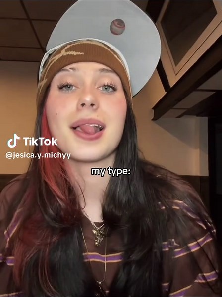 Exploring My Type of Woman: Jesica and Michelle Clips